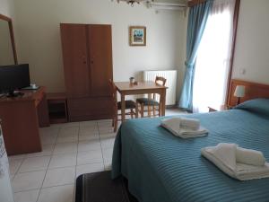 Victoria Studios Spetses Greece