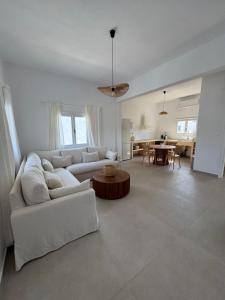 Anemelia by the Sea - Lipsi