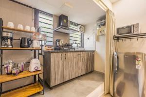 Green Retreat Apartments with Garden