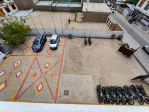 Sixteen Arahat guest house