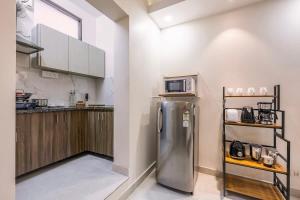 Green stays brighter days