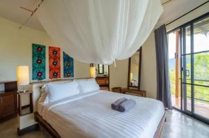 Hill Top Retreat by Sea Dance Resort