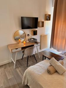 B&B / Chambres d'hotes Chambre 5 chic cocooning : photos des chambres