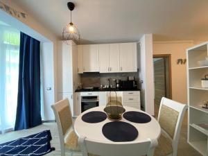 Baby Sea View and Pools Apartment- Mamaia Beach Resort