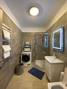 Baby Sea View and Pools Apartment- Mamaia Beach Resort