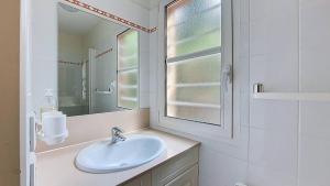 Appartements M-Clairiere aux Chevreuils 01-Moliets Maison avec piscine privee proche ocean : photos des chambres