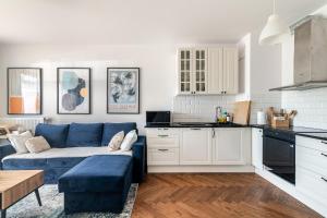 Modern Apartment Kowale - Garden and Free Parking