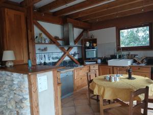 Maisons de vacances Grande maison ecologique : photos des chambres