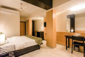 Super Capital O Hotel Konar Inn