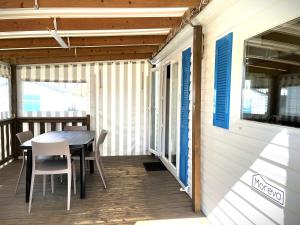 Campings Camping La Chenaie : photos des chambres