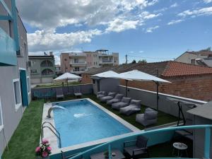 STREET 90 LuX APARTS