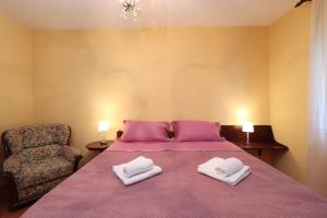 Apartment Happy, perfect for two, with seaview balconies and free parking