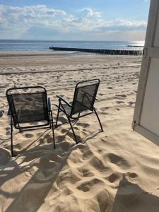 Luxe Tiny House incl Jacuzzi en Strandhuisje in zomerseizoen