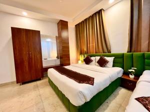 Hotel The Chandigarh Square - Top Rated & Most Awarded Property in Chandigarh