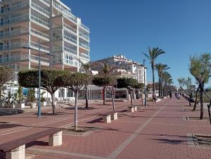 Apartamento primera línea Playa Peñíscola para familia 4 pax