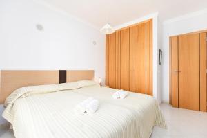 Relaxing Algarve 1 bed Apt with pool