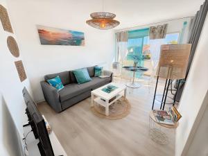 Appartements La croisette - a 50 metres de la plage de Juno Beach avec Balcon et Stationnement gratuit : photos des chambres
