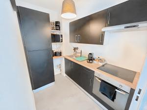 Appartements La croisette - a 50 metres de la plage de Juno Beach avec Balcon et Stationnement gratuit : photos des chambres
