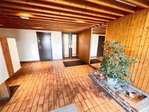 Appartements La croisette - a 50 metres de la plage de Juno Beach avec Balcon et Stationnement gratuit : Appartement 1 Chambre avec Balcon