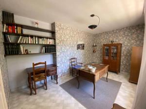 Maisons de vacances Magnifique maison avec piscine : photos des chambres