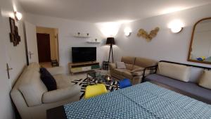 Appartements 3 bedrooms and salon, La Defense, 5 min walk Metro : photos des chambres