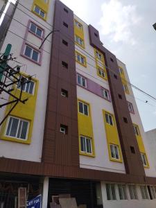 STONEROOF COLIVING Pg