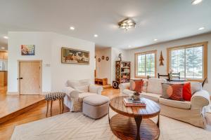 5 Mi to Northstar Resort! Family Home w Hot Tub
