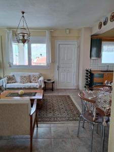 4BR Trekkers Retreat in Spilaio Grevena