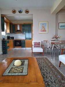 4BR Trekkers Retreat in Spilaio Grevena