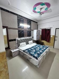 Hotel Darshika Vrindavan