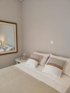 coast apartment John