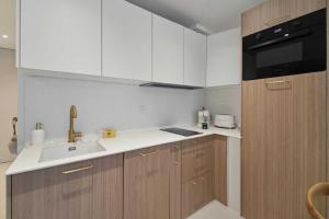 Chic 2BR 4P Apartment Saint-Tropez Lices