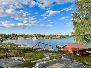 Stuga på Möja-en skärgårdspärla i Kyrkviken