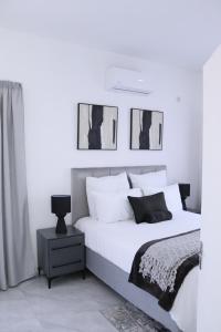 ThreeOn10 - Modern Luxury Apartment