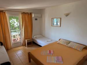 One-Bedroom Apartment with Terrace room in Apartments Vretenicic