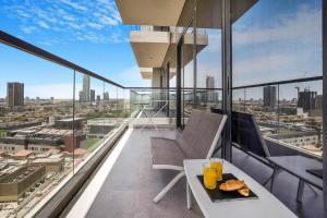 Comfy 1BR w Cinema Room Business Centre Pool Table and Sauna