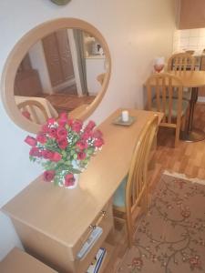 Yksiö upealla järvinäkymällä Termessä