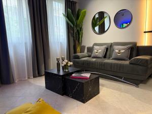 AES Athenean Elegance Suites - Historic Center