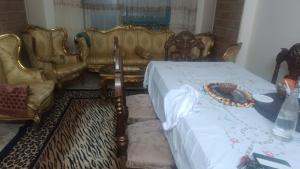 شقة مفروشة بالكامل والأجهزة والتكييفات ببورفؤاد بابراج محمدعلي ببورفؤاد