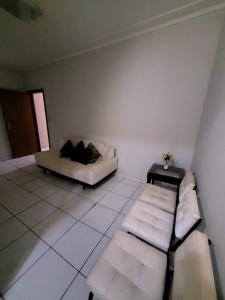 Entre a Praia do Morro e as Praias do Centro