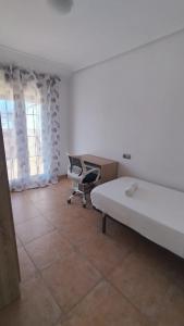 Atico Amplio y Luminoso Roquetas de Mar Zona Centro Garaje solo si esta disponible