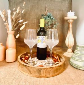 AmaliZen, Steps From The Sea