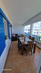 Spacious Apartment with views to sea and pool Kabila vista