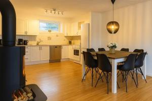 Fjordpust og fjellsteg - Stryn