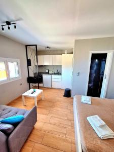 Zante Hideaway II nearby Shipwreck