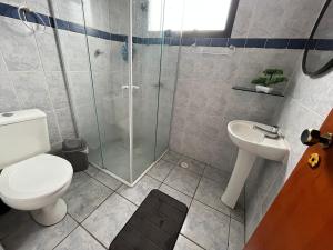 Aviação -100 metros da Praia- Garagem -wi fi 5 hospedes