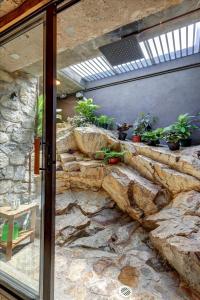 Casa Grotto