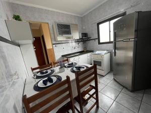 Aviação -100 metros da Praia- Garagem -wi fi 5 hospedes