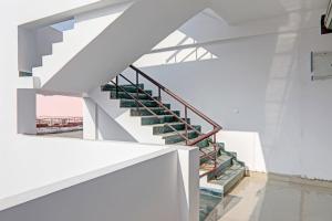 Hotel O Elite