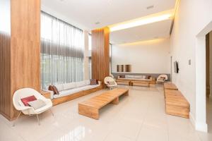 Studio Campo Belo com Rooftpo Piscina e Metrô